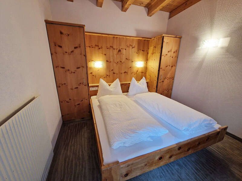 Doppelbettzimmer im Appartement 2 in St Hubertus