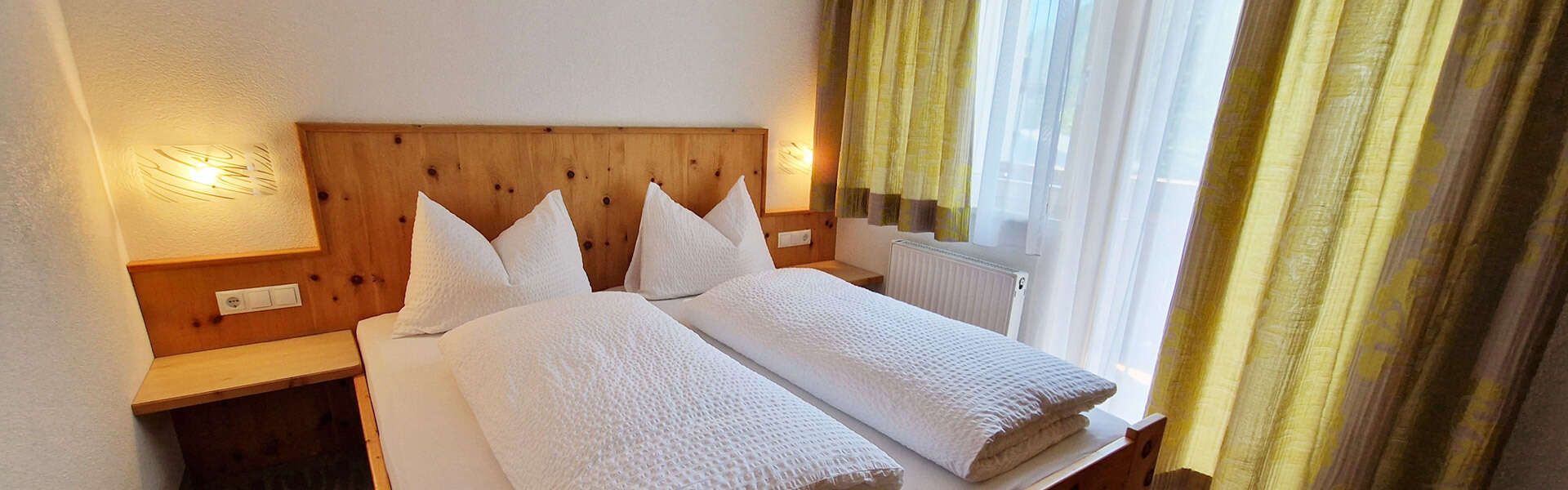 Appartement mit Doppelzimmer im Apart St Hubertus in Flirsch